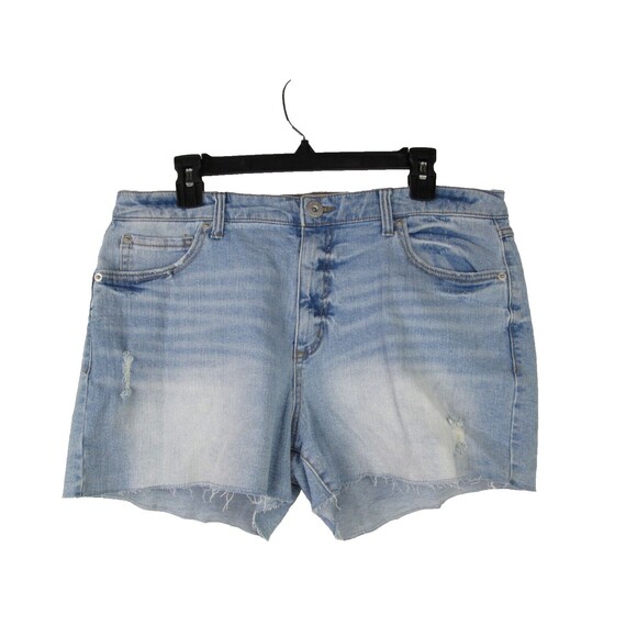Denim Shorts Women 12/31 Light Wash Distressed Raw Hem Cotton Span NWT 31-533 - Picture 1 of 12